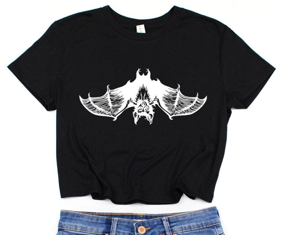 Cropped T-Shirt - Hanging Bat