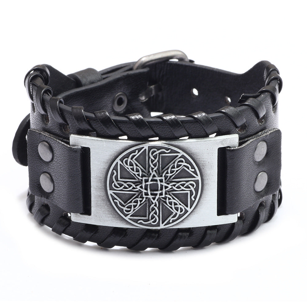 Irish Knot Amulet Leather Bracelet