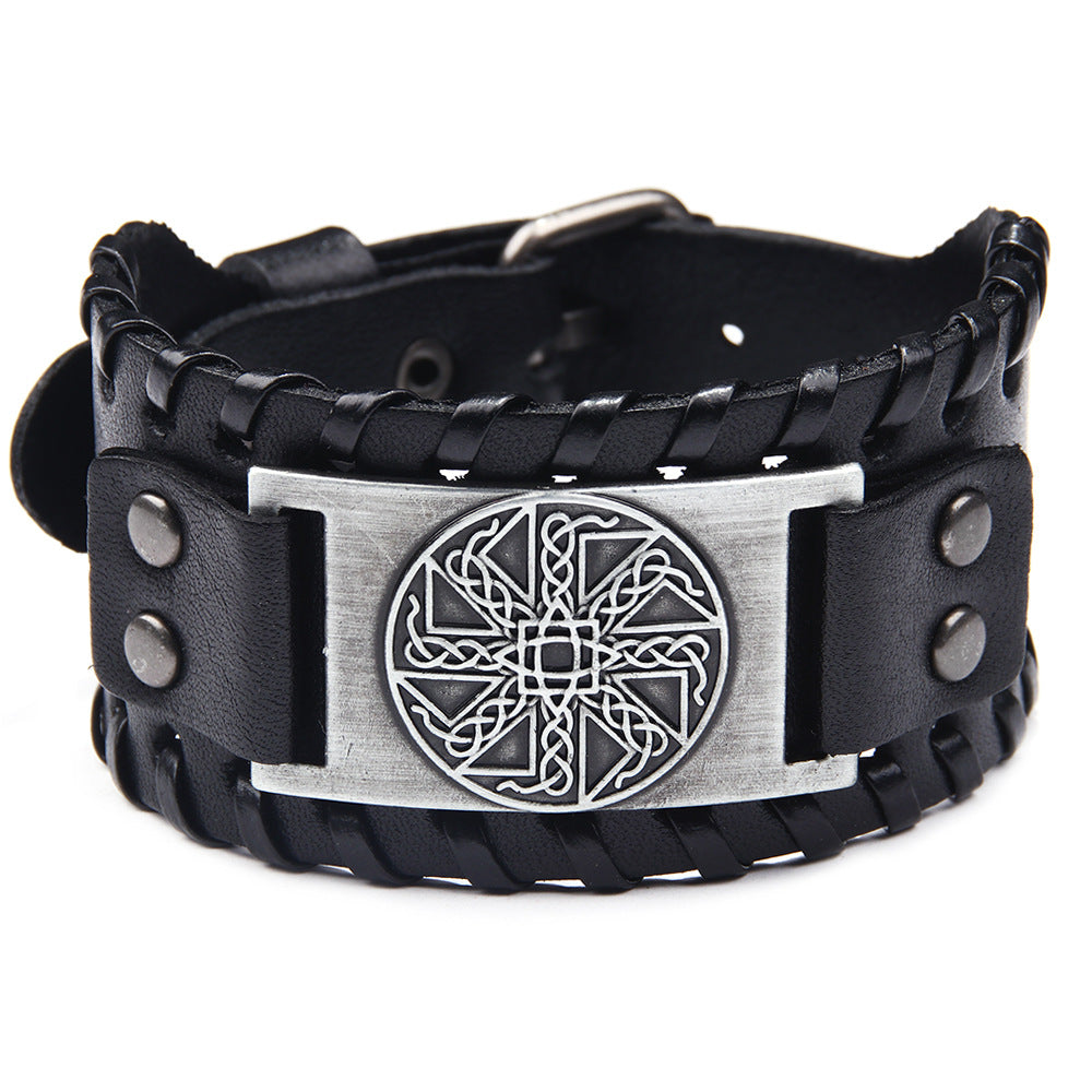 Irish Knot Amulet Leather Bracelet